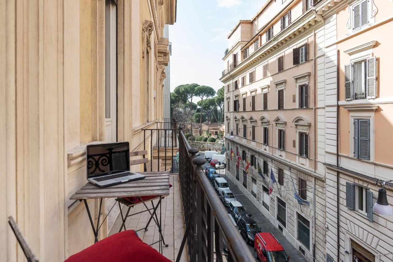 900 Apartments Lazio, Emilia & La Corte, Rome